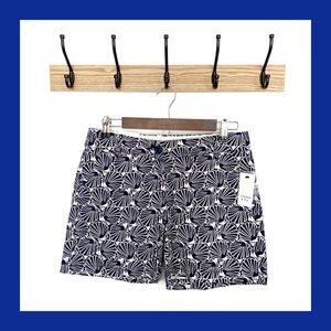 CROWN & IVY Blue White Shell Print Shorts 2 NWT